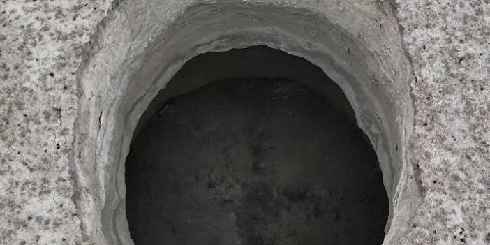 Konya'da 25 metre derinliğinde obruk oluştu