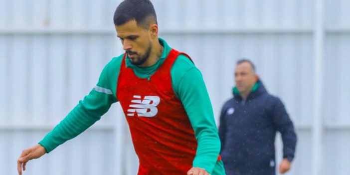 Konyaspor’da stoper transferi ertelendi