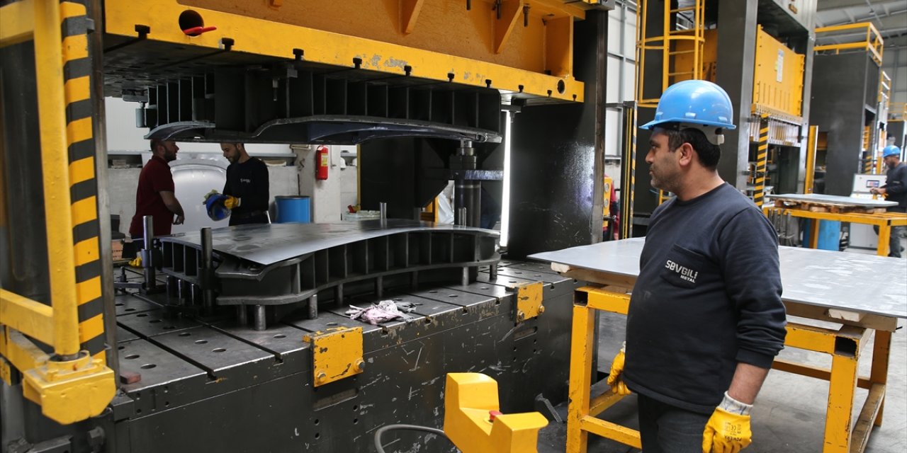 Konyalı firma otomotivin devlerine kaporta üretiyor