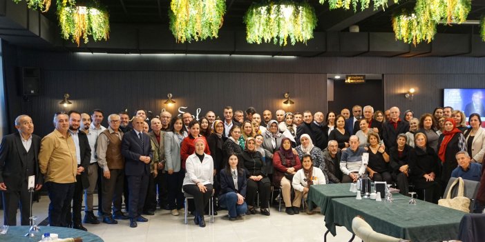 Ankara'da yaşayan Çumralılar öğle yemeğinde bir araya geldiler