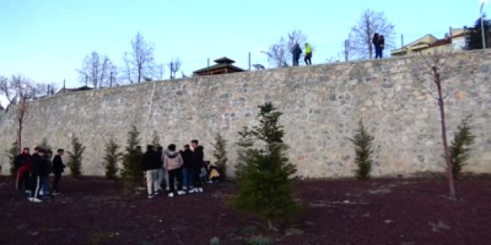 Konya'da iki gencin fotoğraf merakı pahalıya patladı