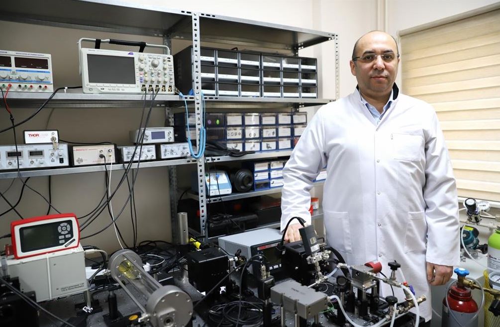 Bayraklı kuantum bilgisayarları araştıracak