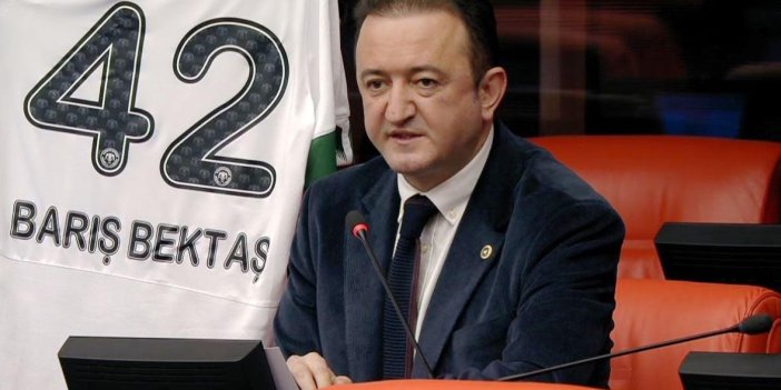 Barış Bektaş’tan TBMM’de Konyaspor formasıyla çağrı: TFF ve MHK istifa etmelidir