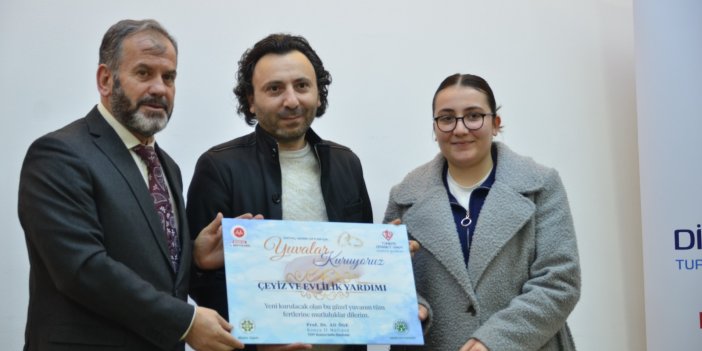 Konya'da 30 çift için yardımı töreni düzenlendi