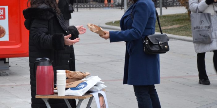 Anahtar Parti Konya'dan yürekleri ısıtan ikram
