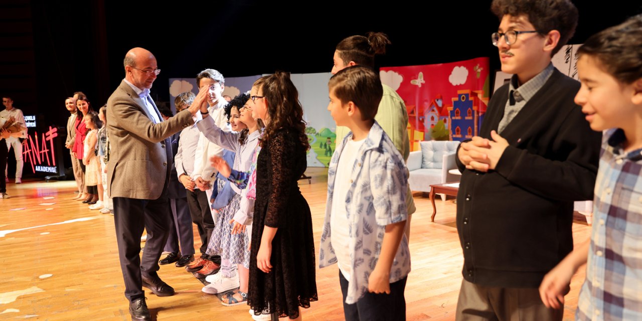 Erkoyuncu'dan Başkan Akay'a ziyaret