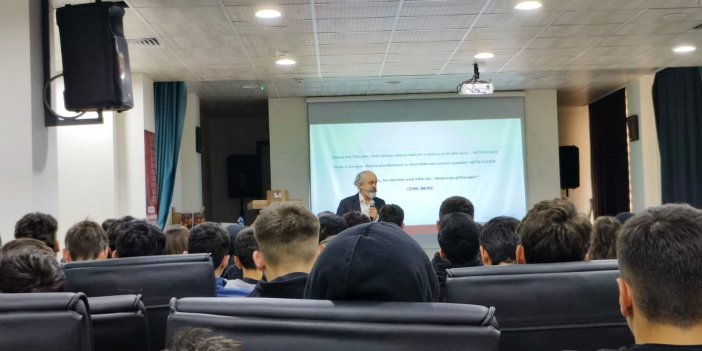 Selçuklu Cemil Meriç Lisesinde Cemil Meriç Konferansı