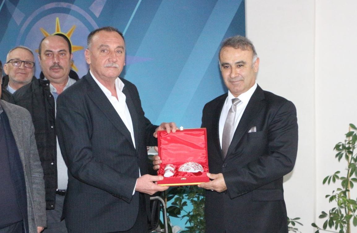 MHP Yunak’tan Başkan Aktaş’a hayırlı olsun ziyareti