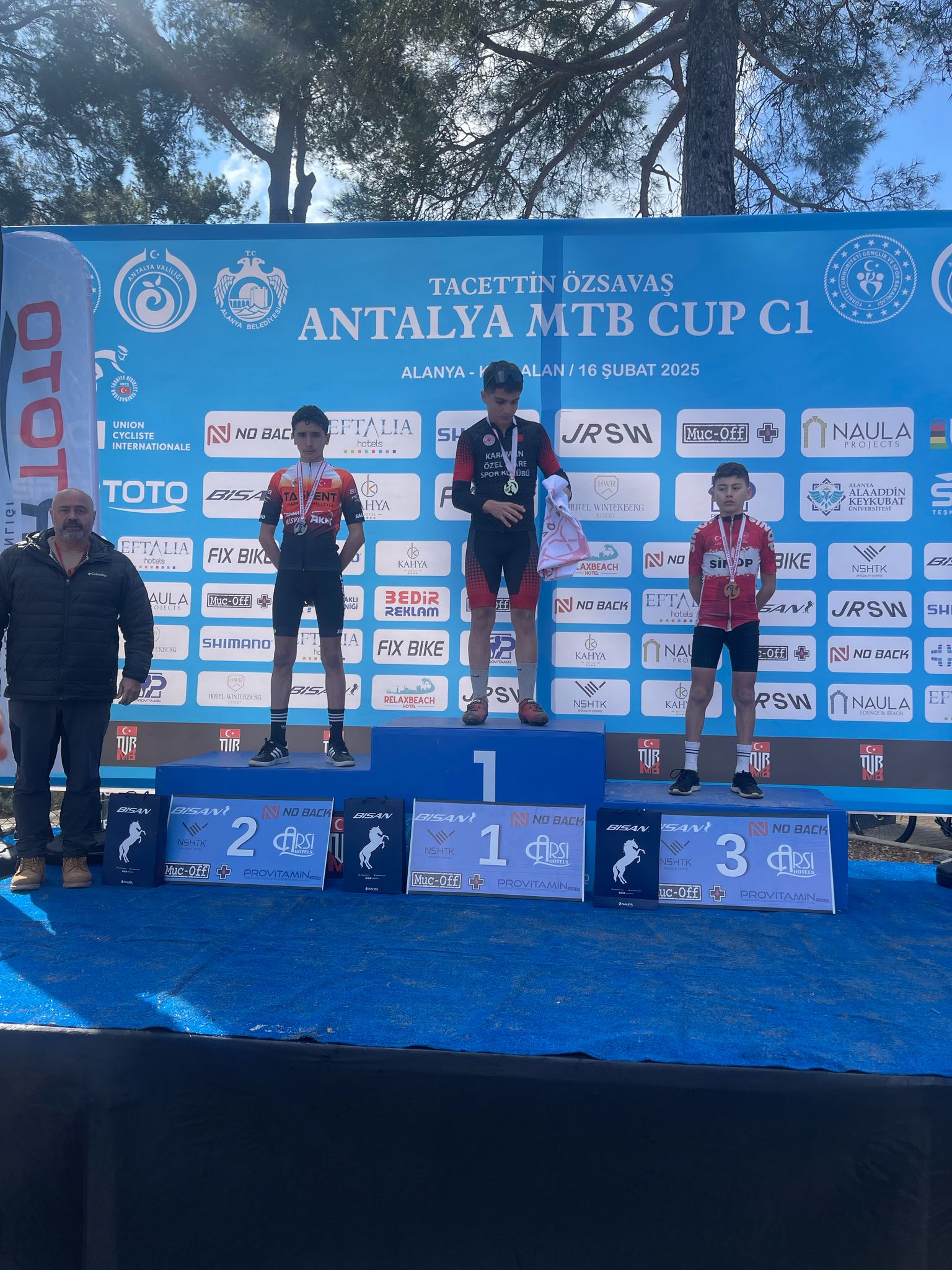 Taşkent Spor Bisiklet Takımı başarıya doymuyor