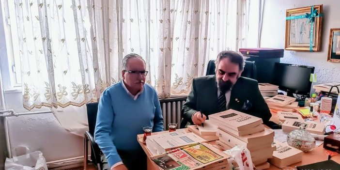 Yazar Ömer Tokgöz Hukukçu ve Yazar Ahmet Ergun'u ziyaret etti