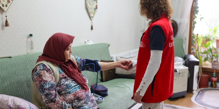 Selçuklu Belediyesi yaşlıları ihmal etmiyor