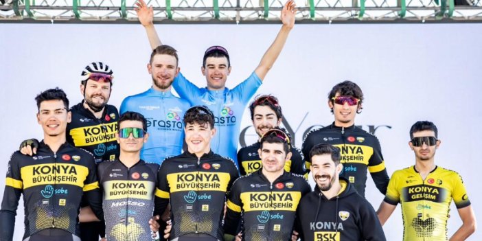 Büyükşehir Antalya’daki bisiklet yarışlarına damga vurdu