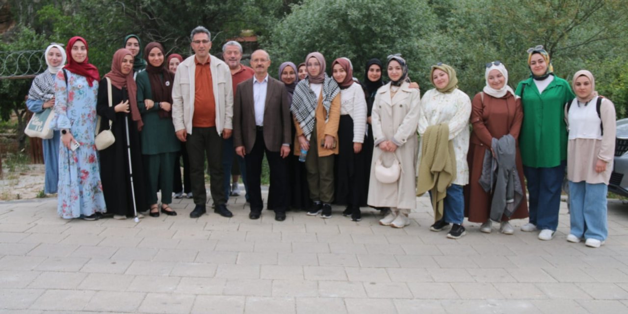 Koronavirüs nedeniyle 266 kişi vefat etti