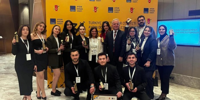 Selçuk İletişim, 9 ödülle Genç İletişimciler Yarışması'nda zirvede