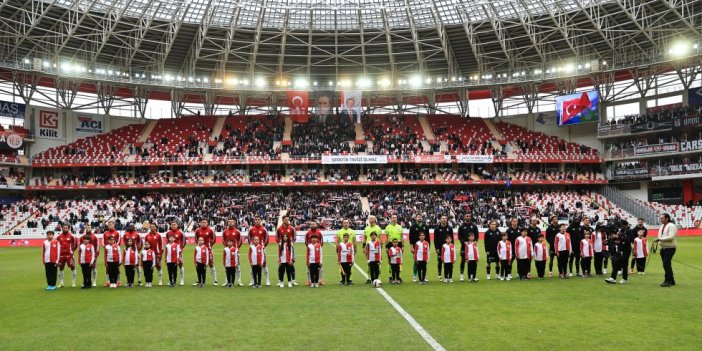 Beşiktaş Antalyaspor'u evinde mağlup etti