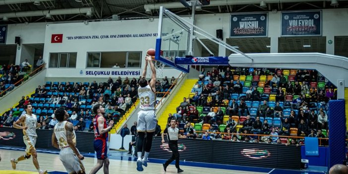 Sarı siyahlılar play-off yolunda önemli bir galibiyet aldı