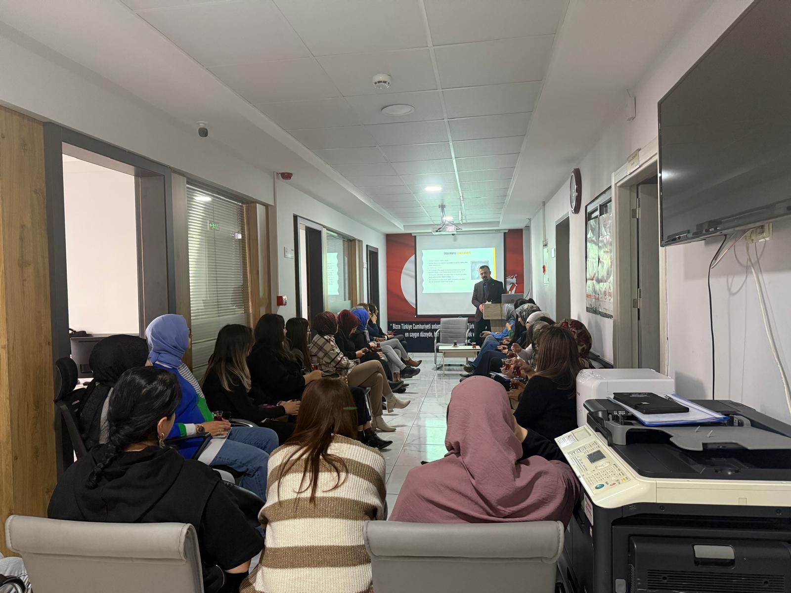 Nezahat Keleşoğlu Fakültesinde “ŞÖNİM” personeline eğitim verildi