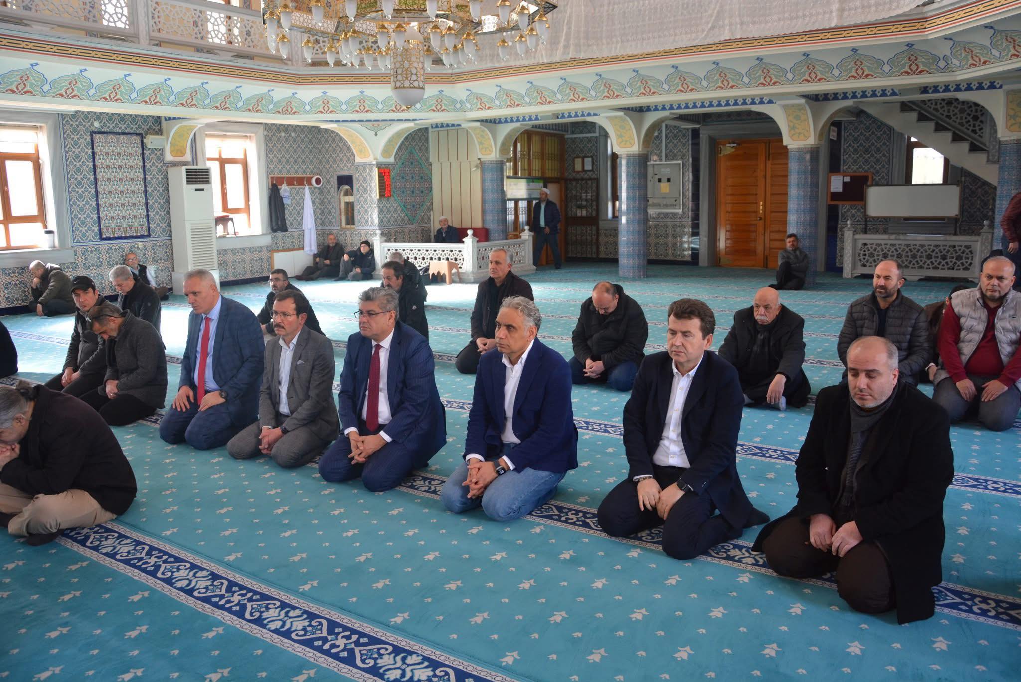 Konya SMMM Odası şehitlerimizi ve vefat eden üyelerini unutmadı