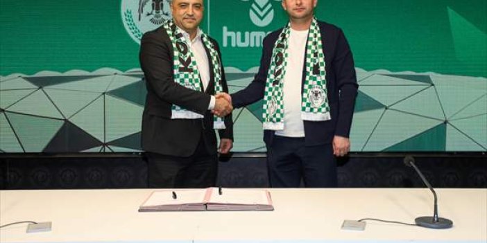 Konyaspor ile Hummel sponsorluk anlaşması imzaladı