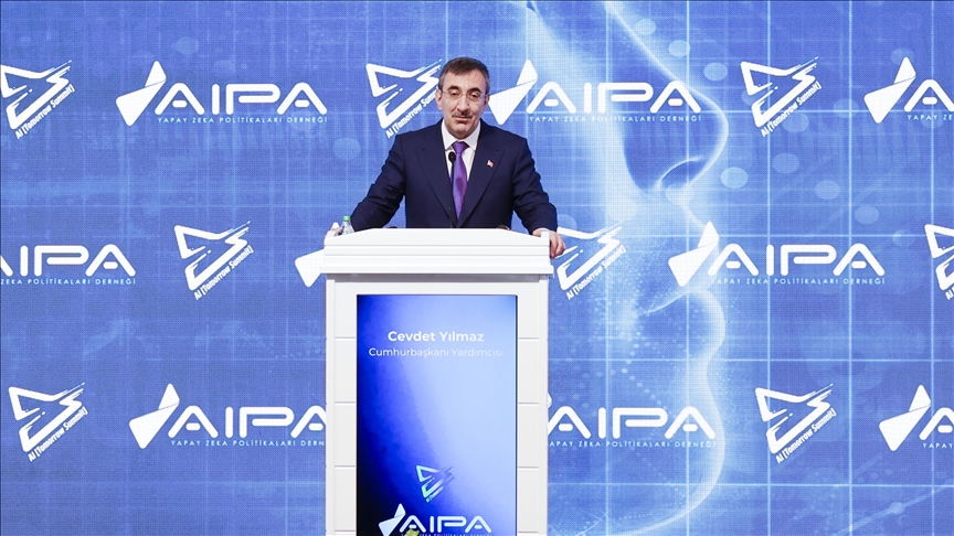 Cumhurbaşkanı Yardımcısı Yılmaz: Stratejimizin odağı yapay zeka teknolojilerine ilişkin insan kaynağımızı geliştirmek