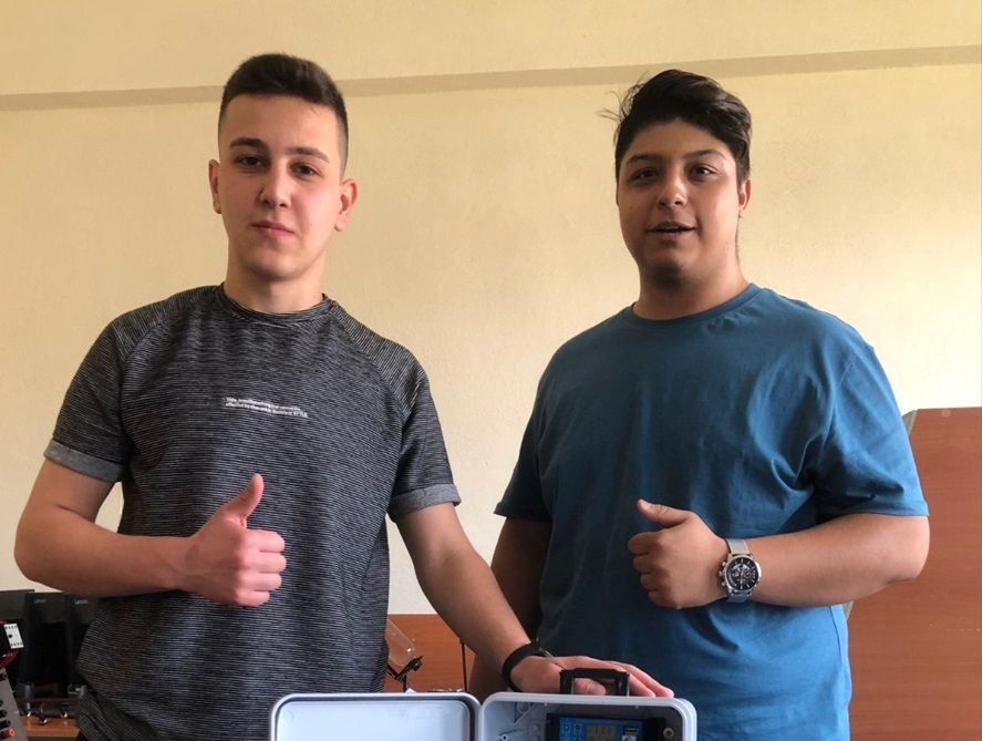 Bozkır'da öğrenciler yenilenebilir enerji kaynaklarından faydalanarak 2 proje üretti