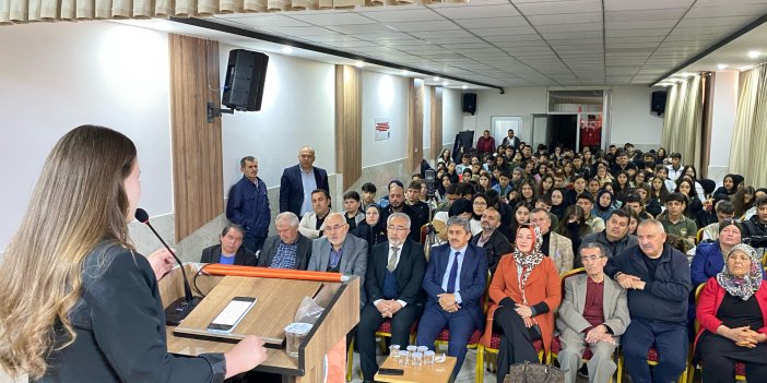 Selçukya Şairleri Tarihi Çumra Cumhuriyet Anadolu Lisesinde