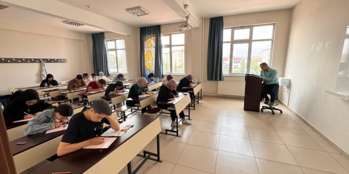 Konya'da YKS öncesi prova!