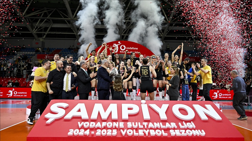 Vodafone Sultanlar Ligi'nde şampiyon VakıfBank