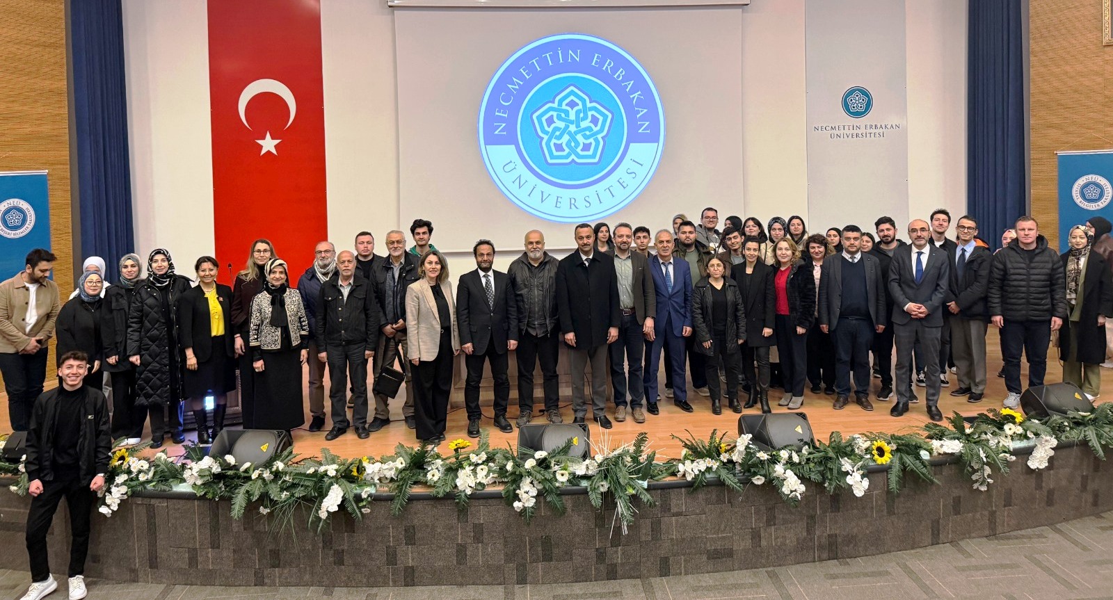 Sağlıkta yapayzeka ve hukuki sorunları masaya yatırıldı