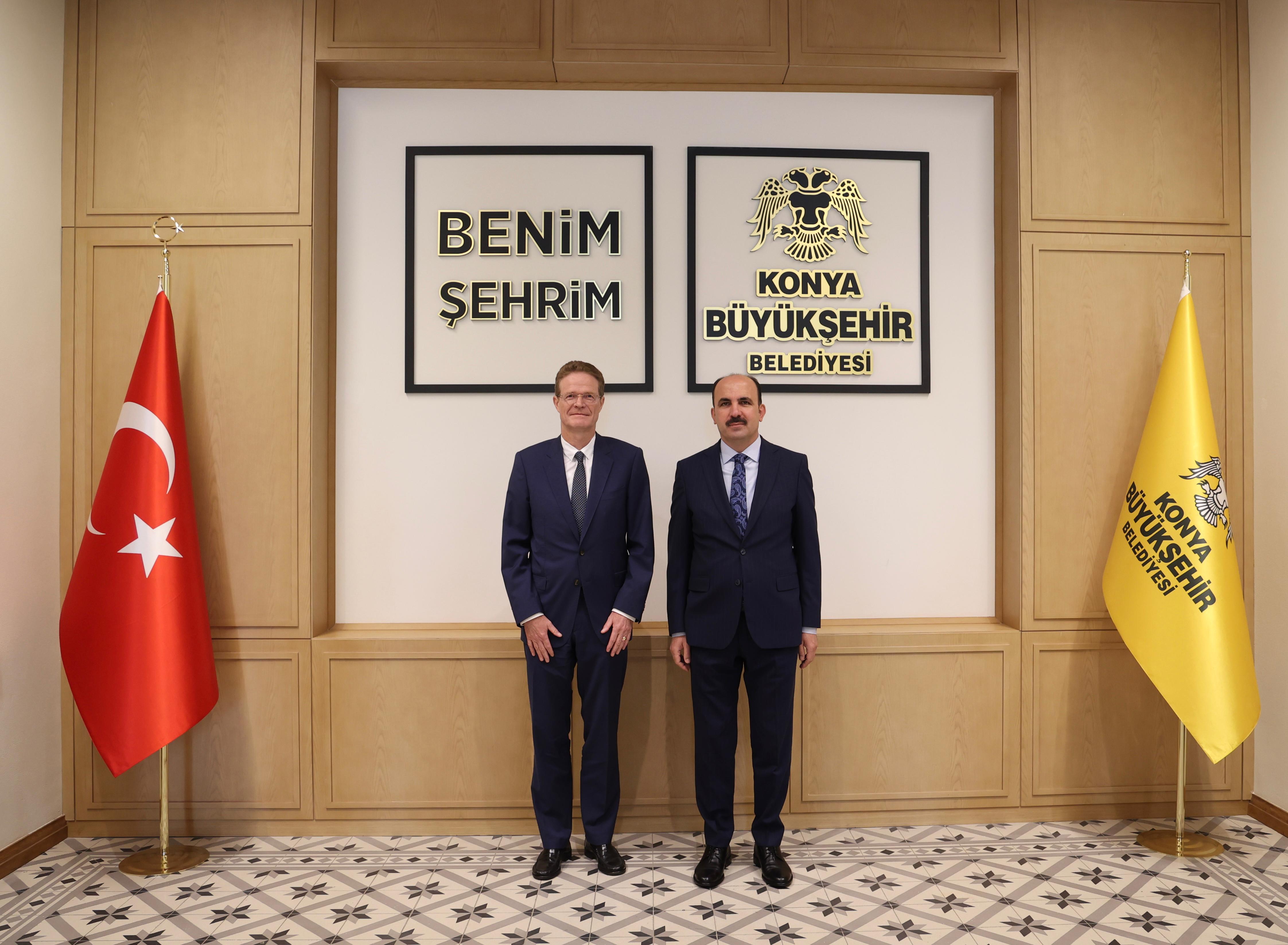 AB Türkiye Delegasyonu Başkanı Büyükelçi Landrut Başkan Altay’ı ziyaret etti