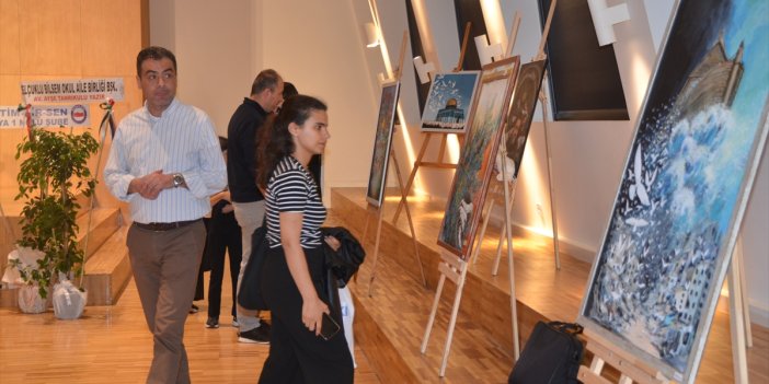 Konya'da Kudüs ve Gazze temalı "Diken ve Karanfil" Resim Sergisi açıldı