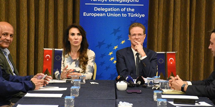 Meyer-Landrut, Konya'da gazetecilerle bir araya geldi