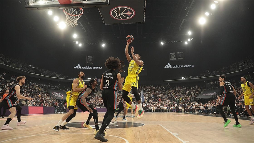 Fenerbahçe Beko, dörtlü finale yükseldi