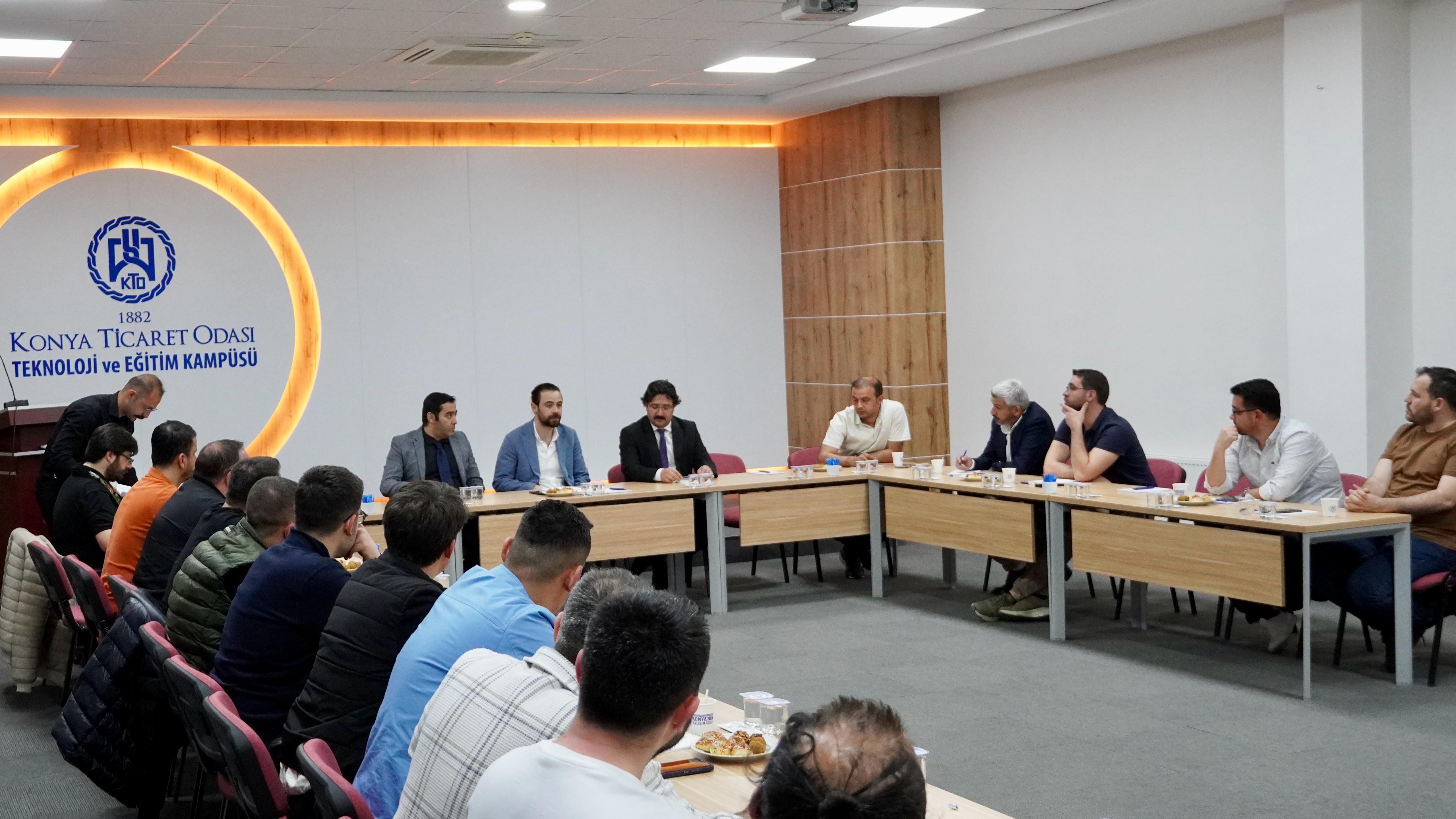 Mustafa Limoncu tarafından genç girişimcilere yönelik bilgilendirme yapıldı