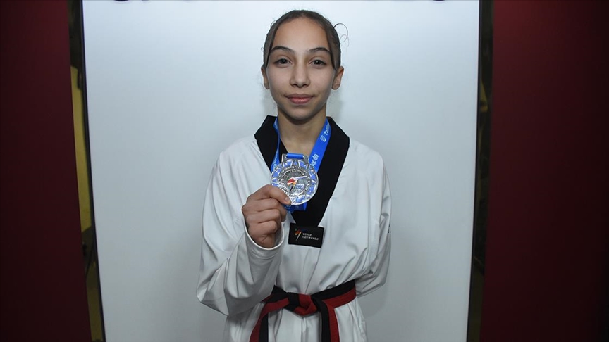 Milli tekvandocu Bilge Nisa, dünya şampiyonluğu için çalışıyor