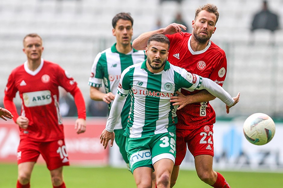 Konyaspor yarın Antalyaspor'a konuk olacak