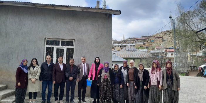 Seydişehir'de halı dokuma kursu açıldı