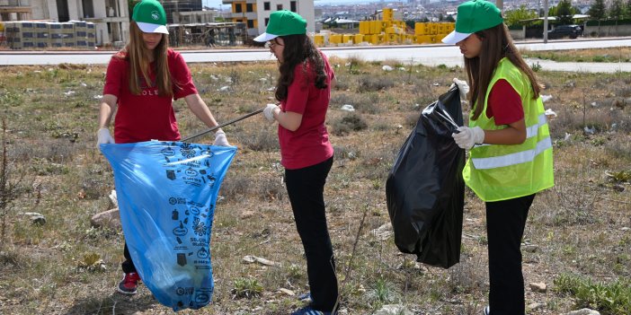 Selçuklu Sille Ak Mahallesi’nde çevre temizliği etkinliği düzenlendi