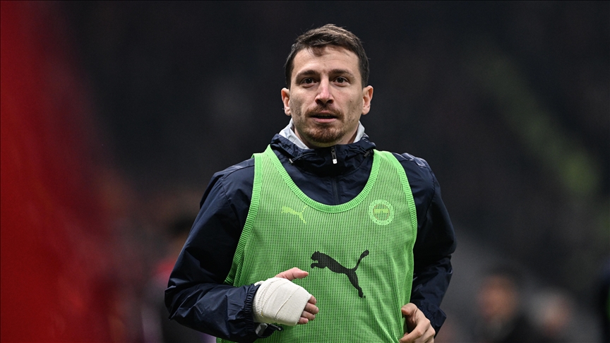 Mert Hakan Yandaş ameliyat oldu!