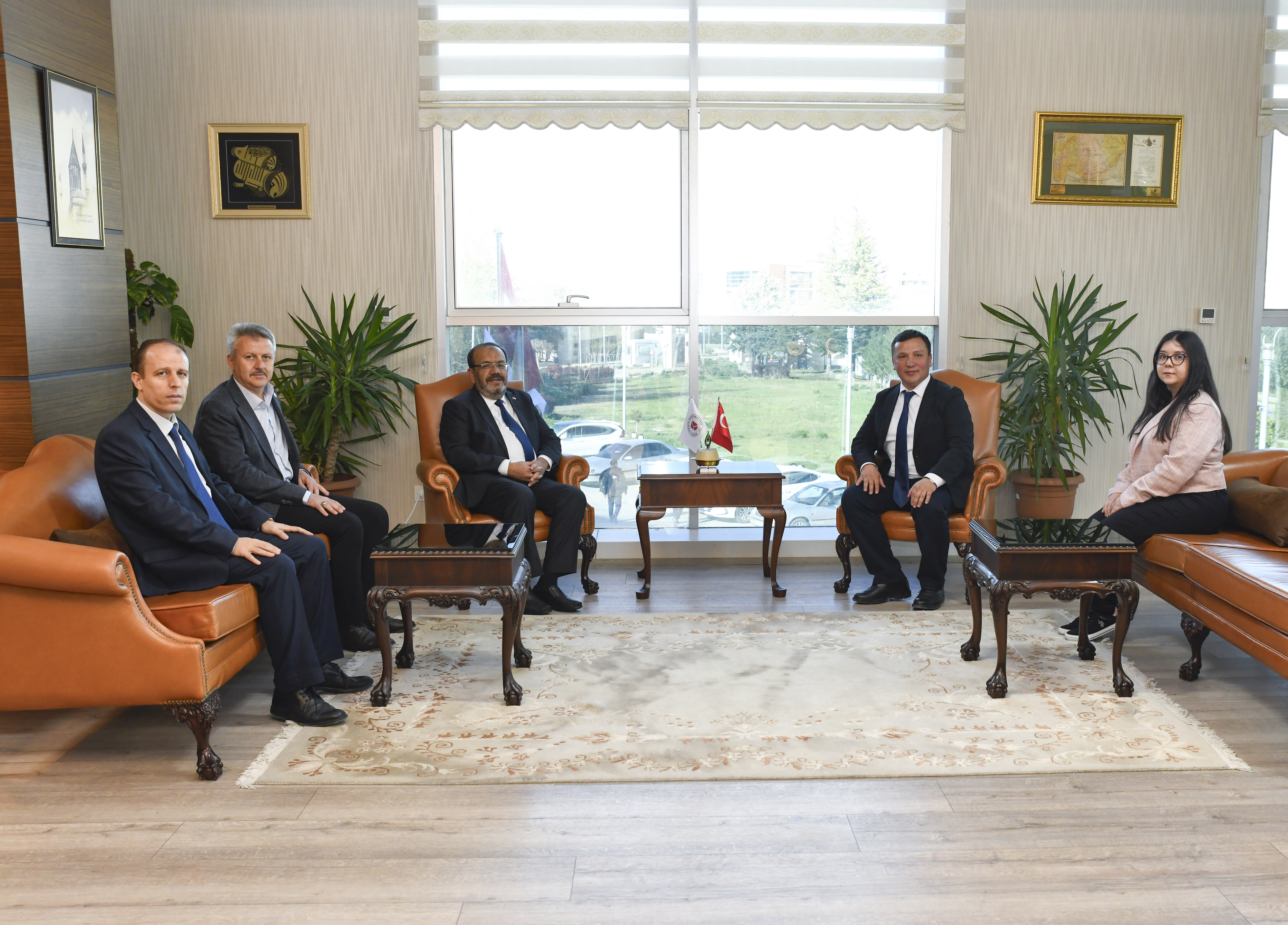 Konya Teknik Üniversitesi ile Navoi Devlet Üniversitesi Arasında İş Birliği Protokolü İmzalandı