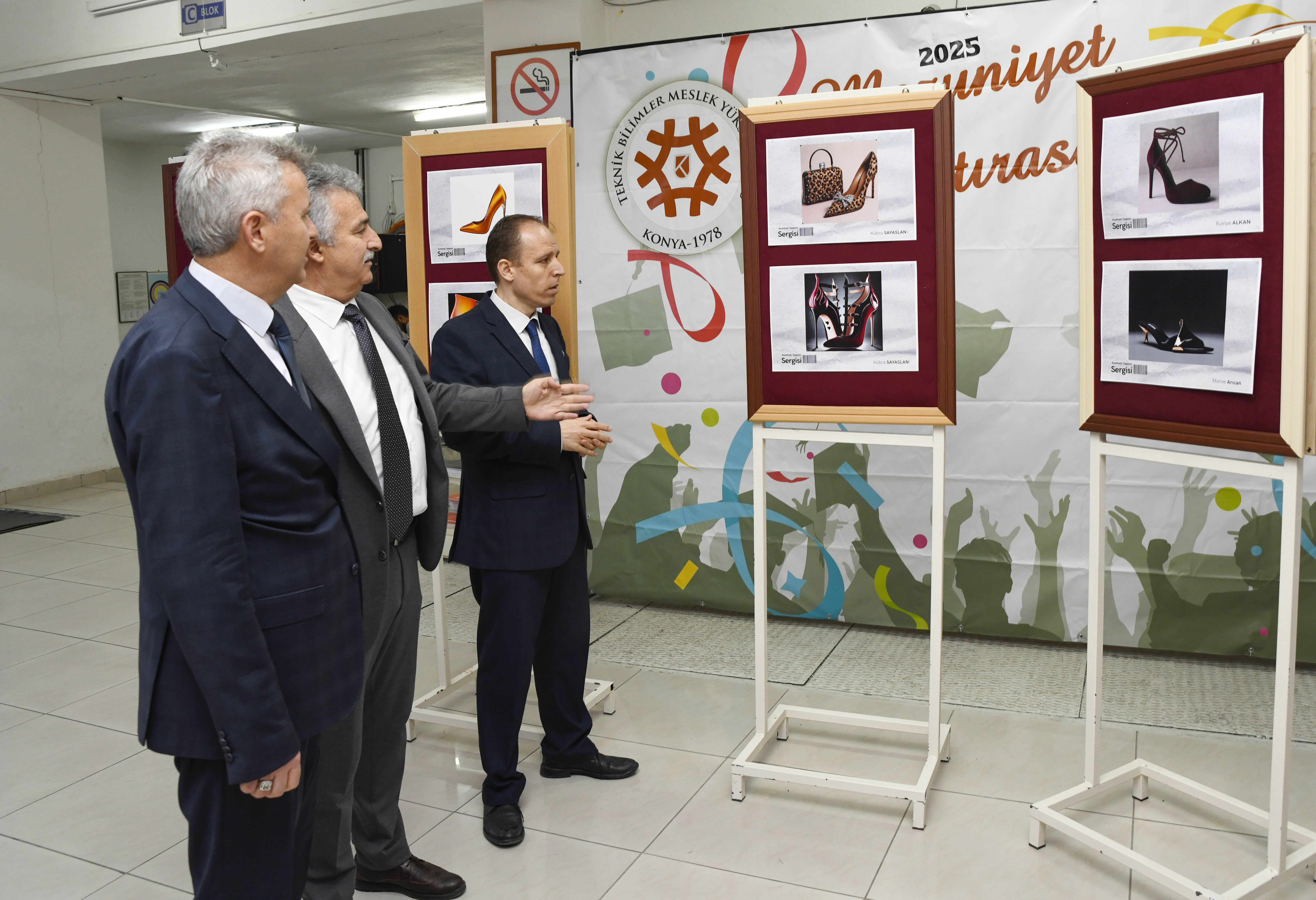 KTÜN öğrencilerinden özgün ayakkabı tasarımları sergisi