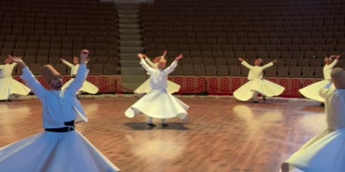 Konya'da "Teşrif-i Mevlana" etkinlikleri kapsamında Sema Ayini Şerifi icra edildi