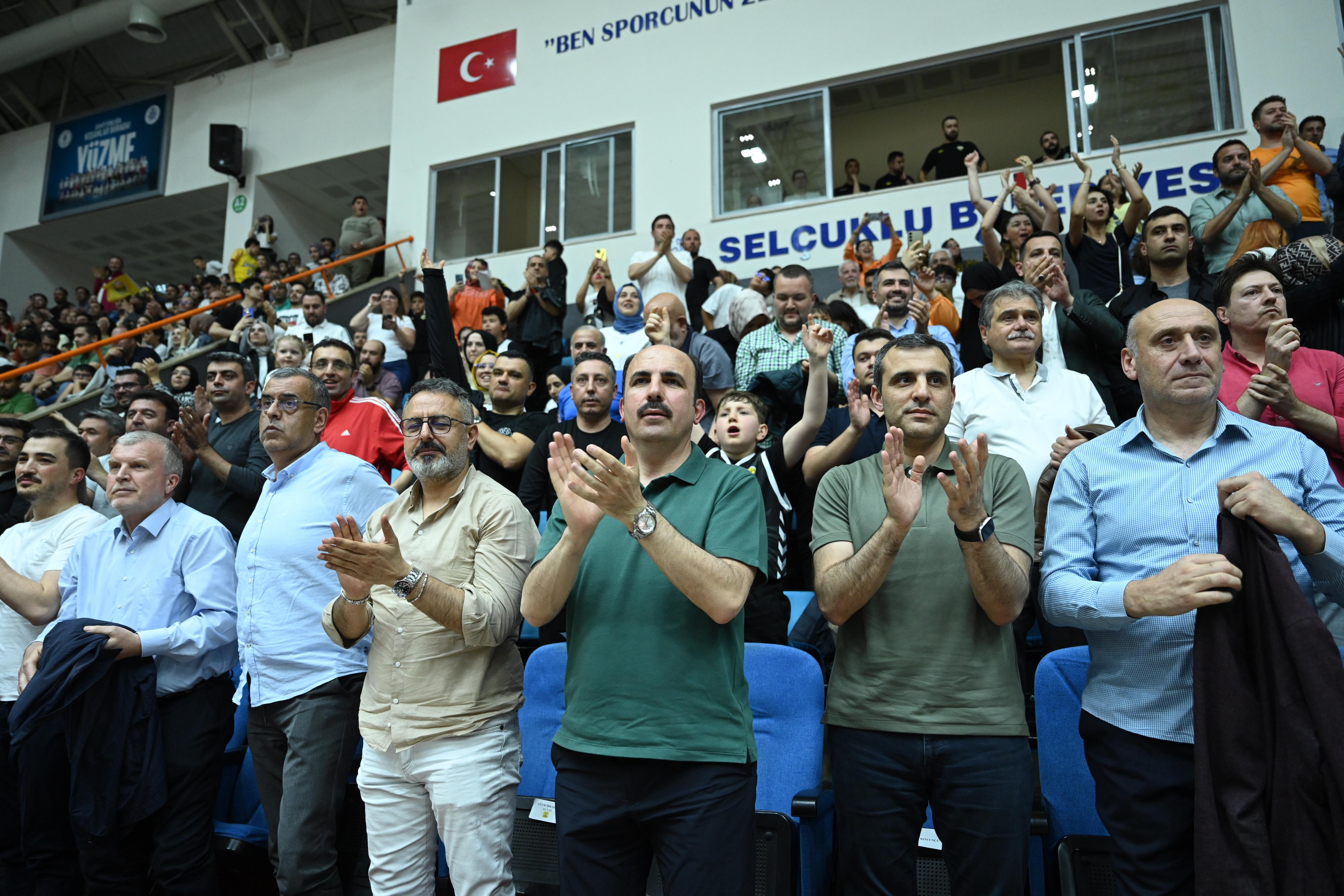 Konya Büyükşehir Belediyespor yarı final serisinde durumu 1-1 Yaptı