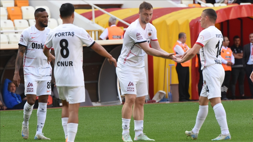 Cumhuriyet ile yaşıt Gençlerbirliği, Süper Lig'e geri döndü