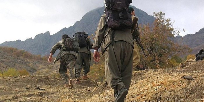 Tarihi gün! PKK kendini feshetti, silah bıraktı