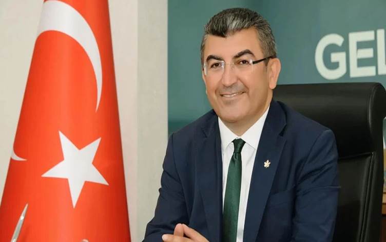 Gelecek Partisi'nden istifa haberi!