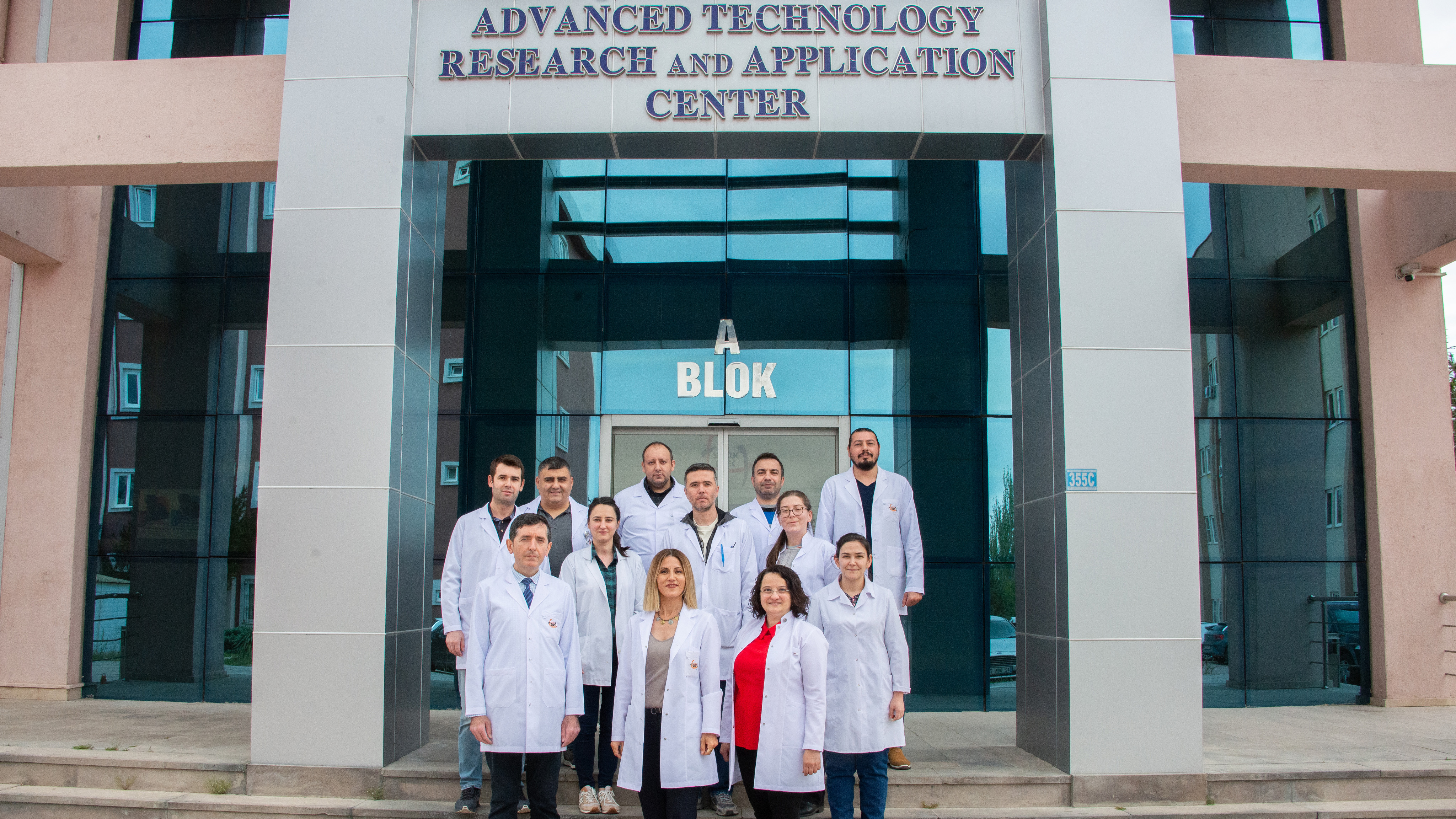 Selçuk İLTEK, bilim dünyasının araştırma çalışmalarına katkı sağlıyor