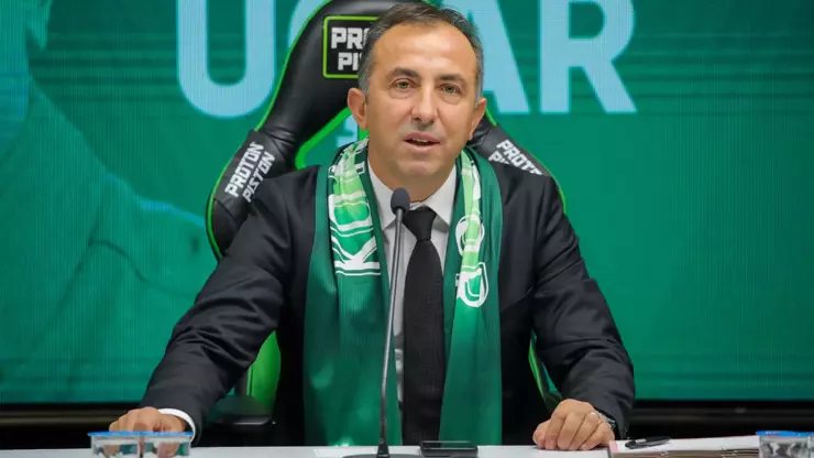 Konyaspor'da beklenen transfer gerçekleşti