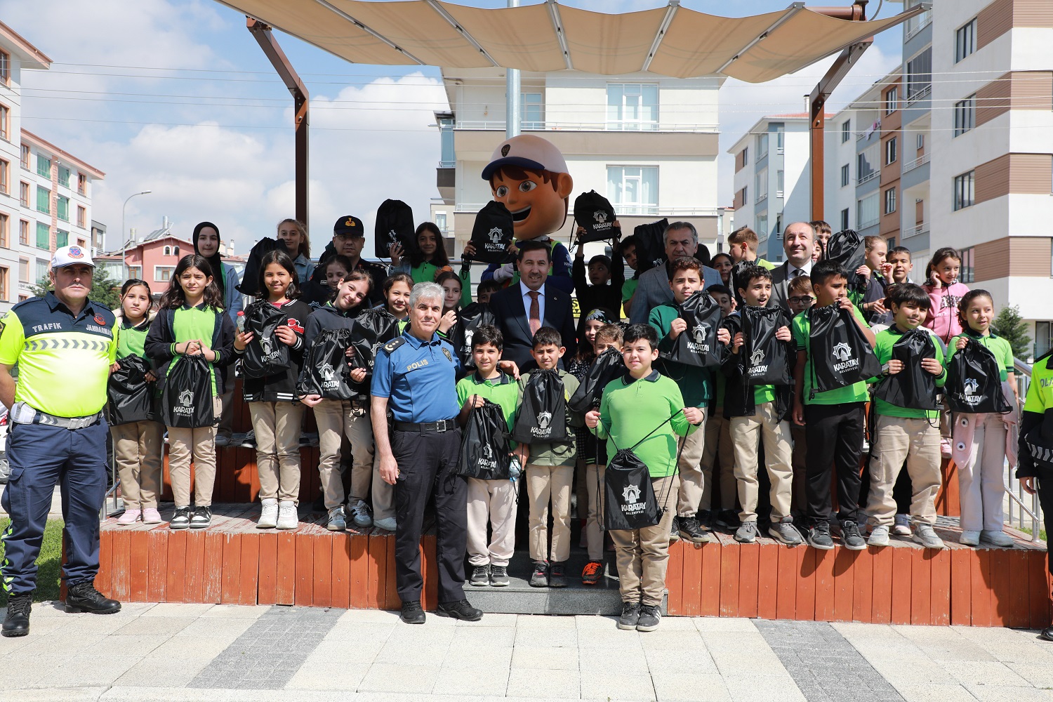 Karatay’dan 16 bin öğrenciye uygulamalı eğitim desteği