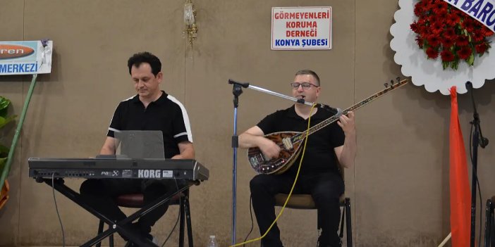 Konya'da görme engelliler konser verdi